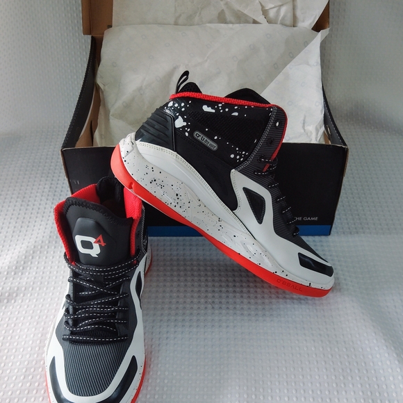 Q4 Other - Q4  Mens Sneakers Size 10.5